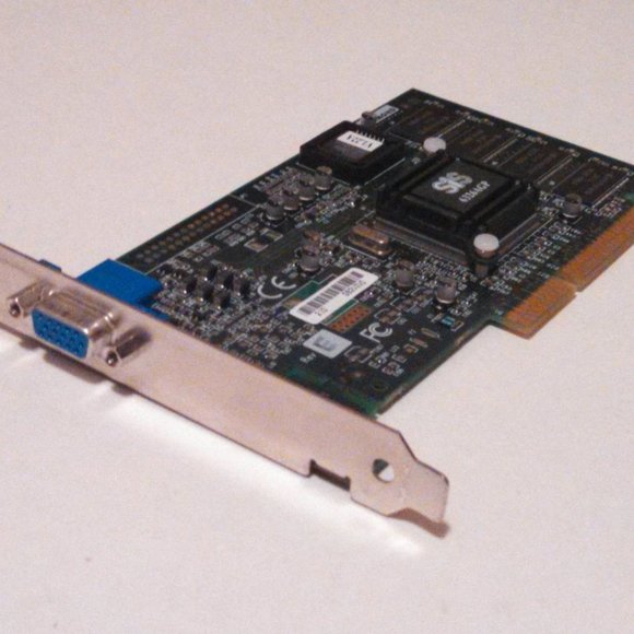 Diamond Multimedia ( SiS 6326 ) Speedstar A50 8MB AGP Video Card 23020041-403 - Picture 8 of 11